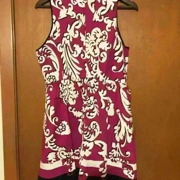 Crown and Ivy Pink White Paisley Print Fit and Flare Sleeveless Dress Size 12 - Picture 3 of 8